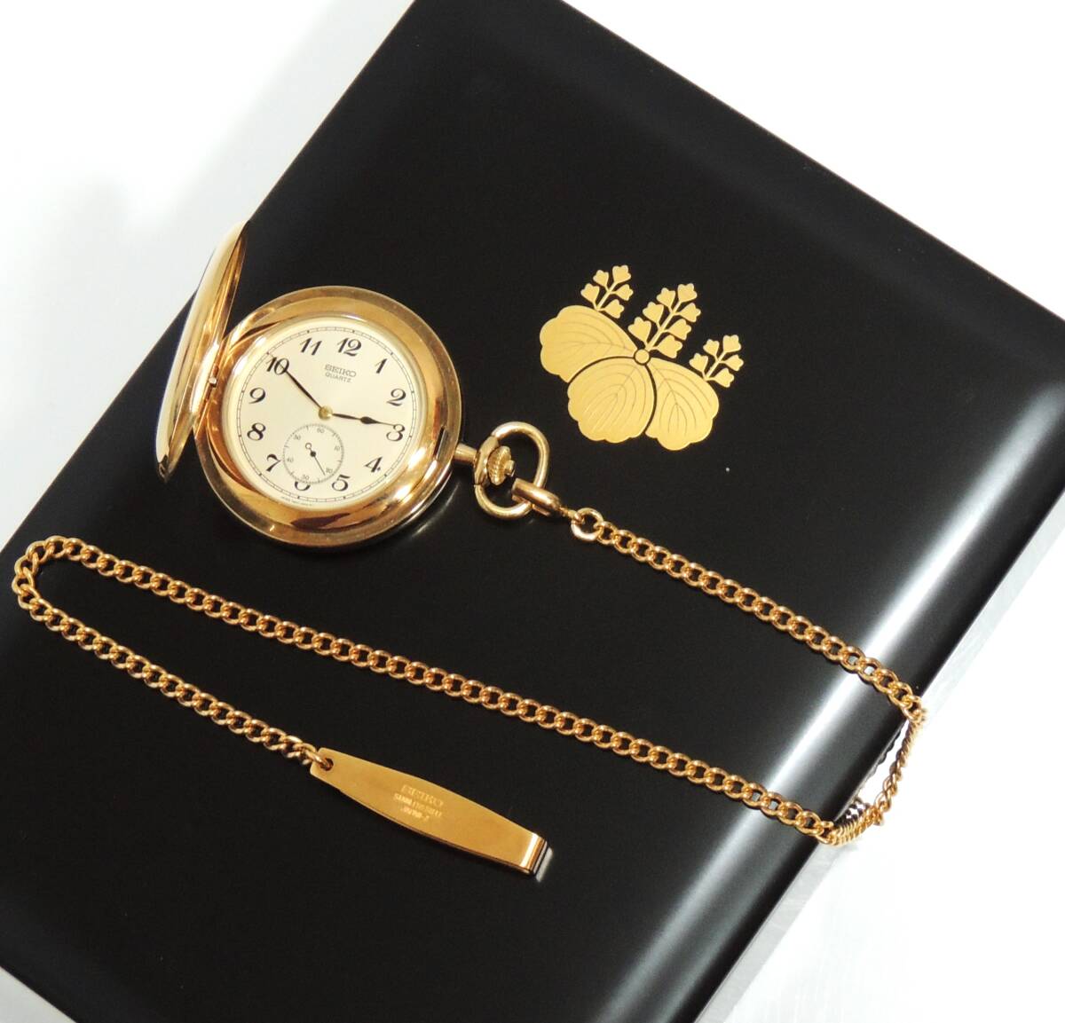 * SEIKO Seiko 7N07-001A quartz smoseko pocket watch . inside . total . large .. 7 .. box attaching gold color Gold color operation goods secondhand goods ③