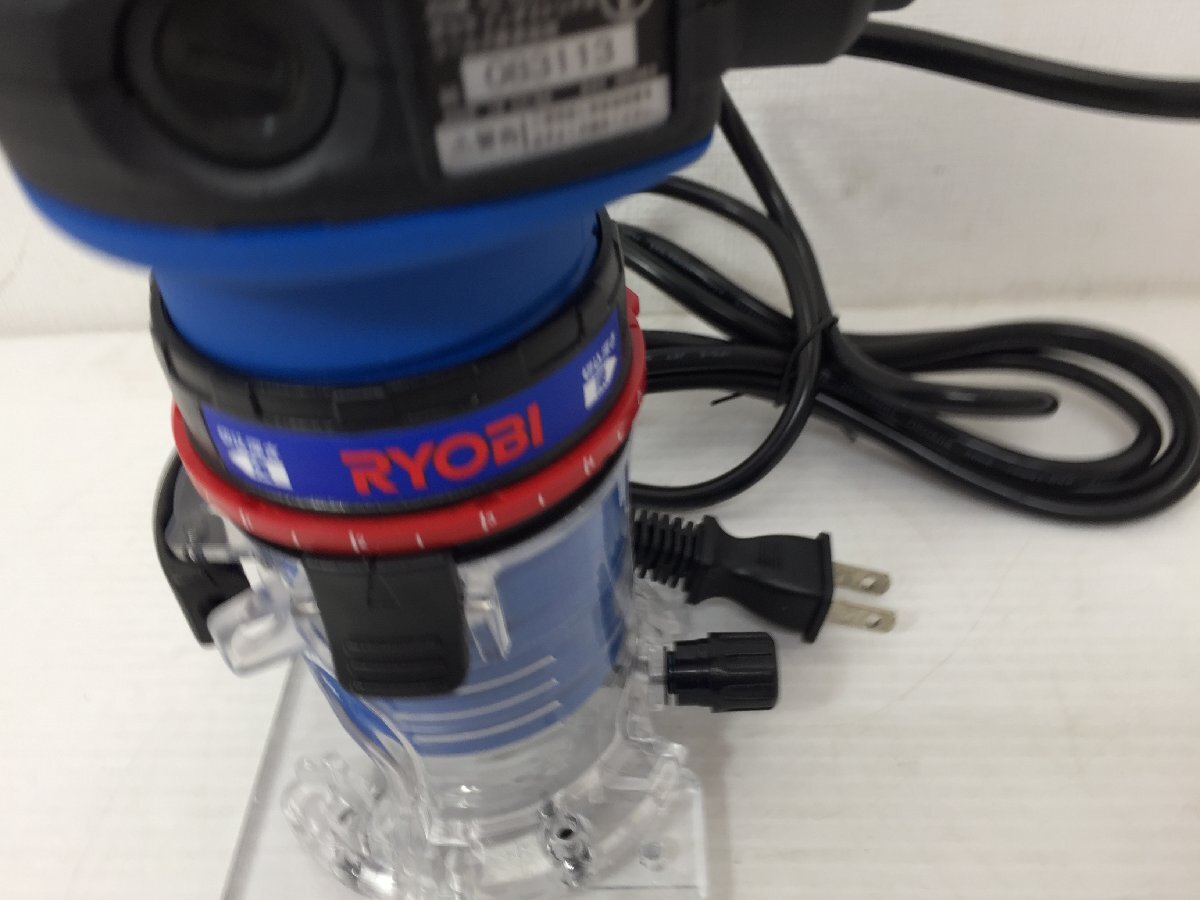 ●【美品】RYOBI リョービ MTR-42 トリマー 木工用 電動工具 家庭向け DIY 日曜大工 おまけビット付き【20410373】_画像4