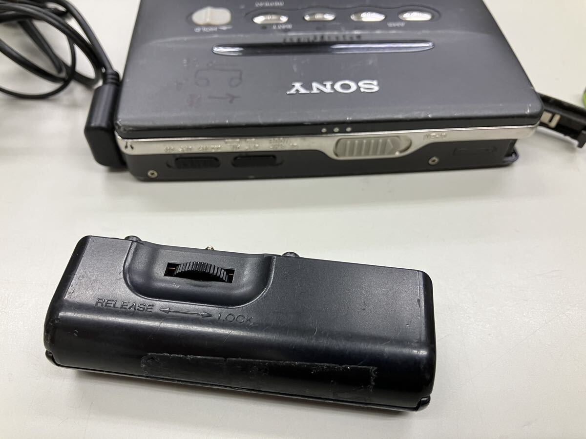 ソニー WM-EX555 SONY カセットウォークマン ジャンク 送料込 ソニー WM-EX555 SONY カセットウォークマン ジャンク 送料込