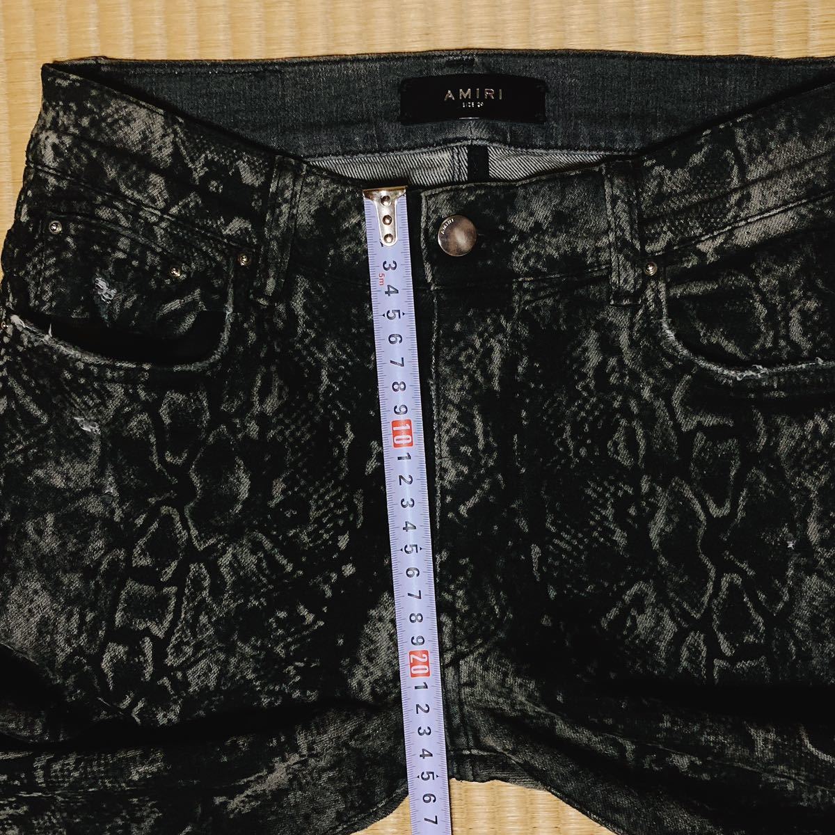 AMIRI 製品染め ダメージ加工 蛇柄 スキニーデニム 29 アミリ AMIRI 製品染め ダメージ加工 蛇柄 スキニーデニム 29 アミリ