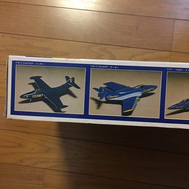 1／72 長谷川 ブルーエンジェルス ヒストリー ５機セット　A-4F ／ F9F-2 ／ F9F-8 ／ F11F-1 ／ F-4J_画像8