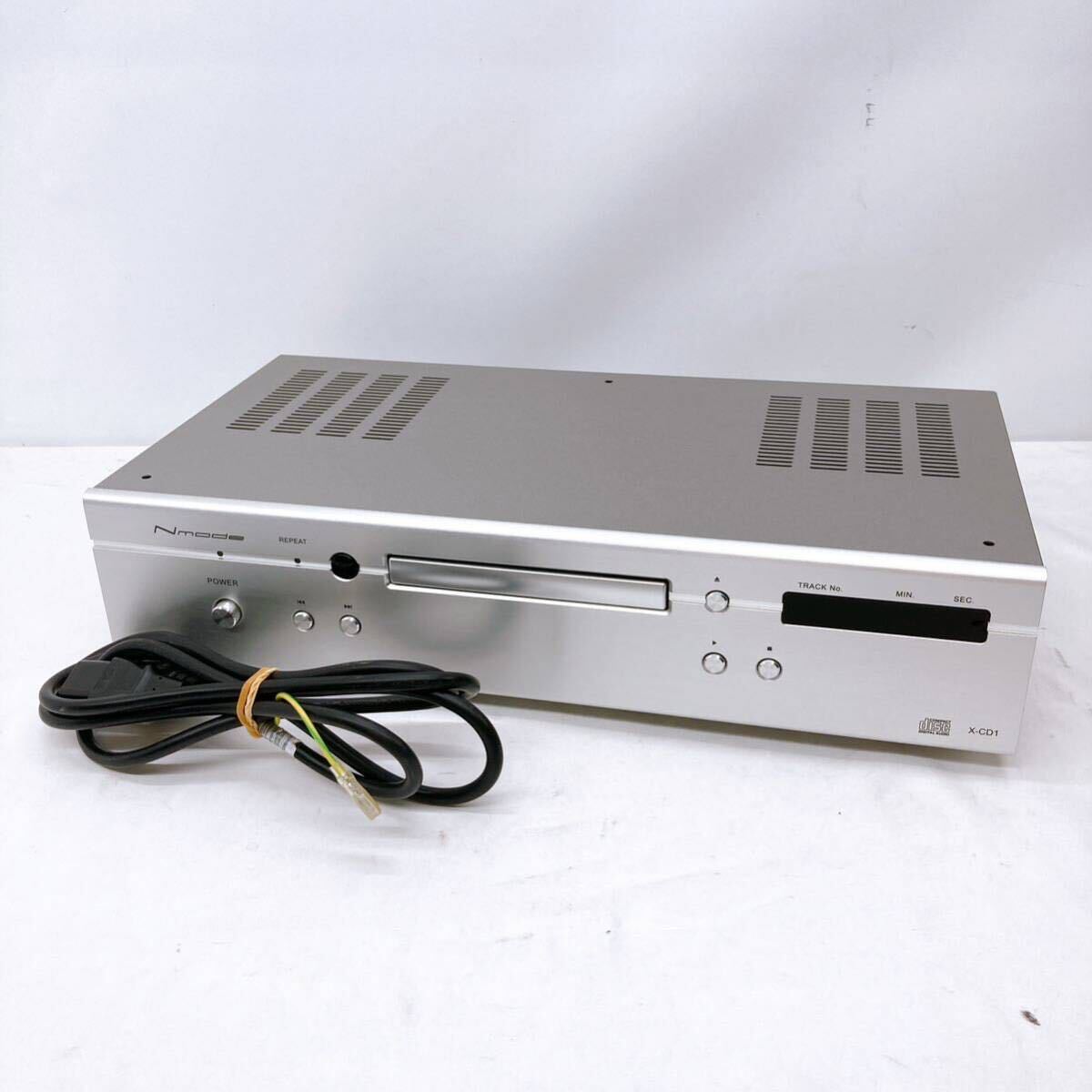 Nmodeen mode CD player X-CD1