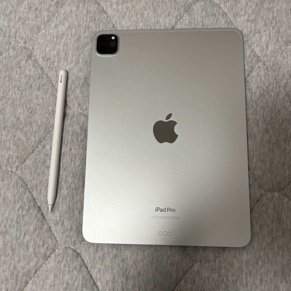 最終値下げ　iPad Pro11 第4世代　128ギガ　シルバー　Apple pencil第二世代　