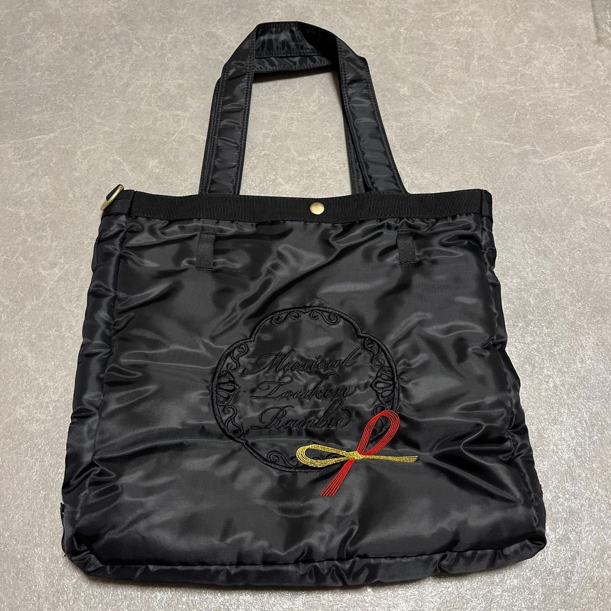 美品】ミュージカル刀剣乱舞 壽 乱舞音曲祭 刺繍トートバッグ 美品】ミュージカル刀剣乱舞 壽 乱舞音曲祭 刺繍トートバッグ