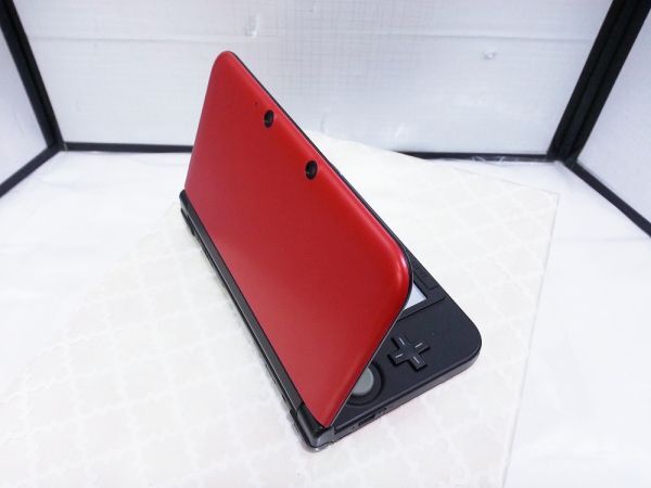 00580 【中古品】Ninendo 3DS LL レッド×ブラック 本体 動作確認済み 本体のみ やや傷汚れあり レトロゲーム microSD32GB付き