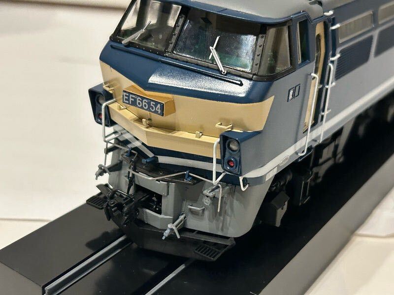 アオシマ トレインミュージアム　EF66 貨物更新機　54号機　プラモデル　完成品　ジャンク鉄道模型 1/45 展示台付き　送料無料！HO _画像2