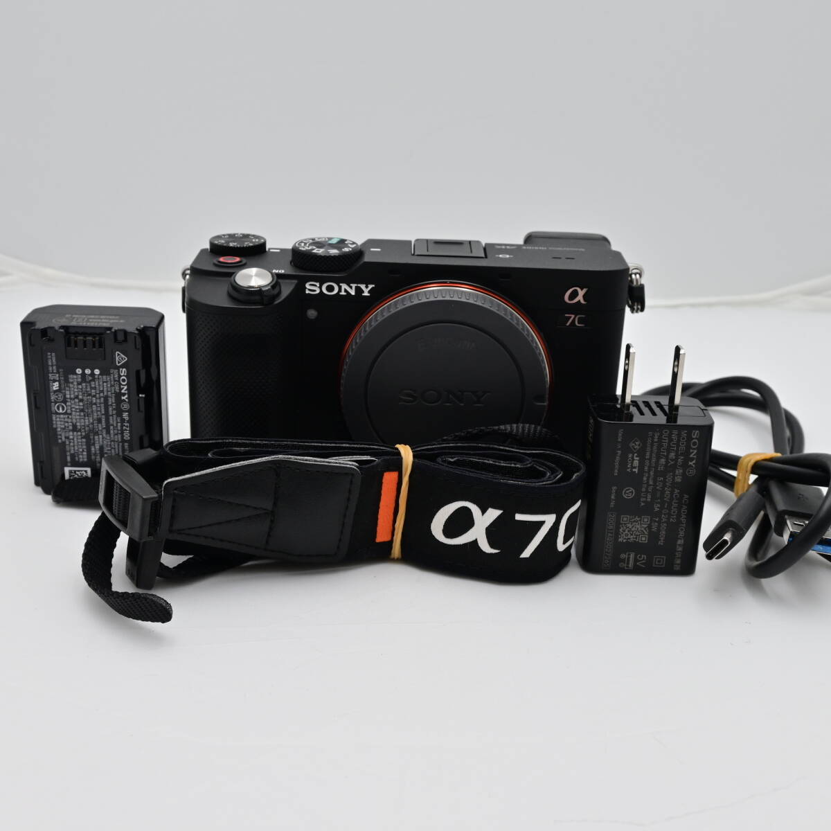 ソニー フルサイズ ミラーレス一眼カメラ α7C ボディ(レンズなし) ブラック ILCE-7C B