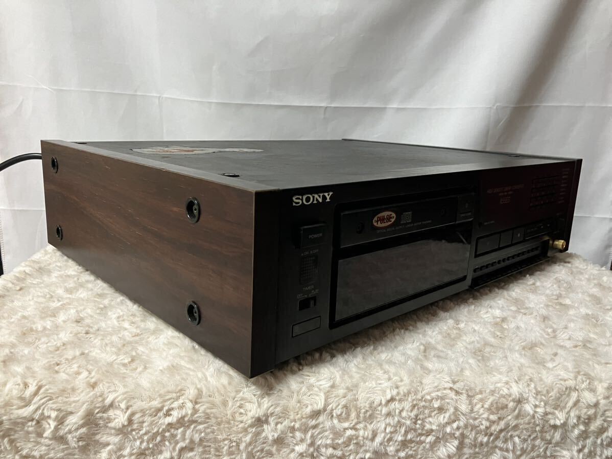 【動作品】SONY CDP-X55ES ソニー　CDプレーヤー　ハイデンシティ　リニアコンバーターシステム　オーディオ機器　音響機器　_画像5