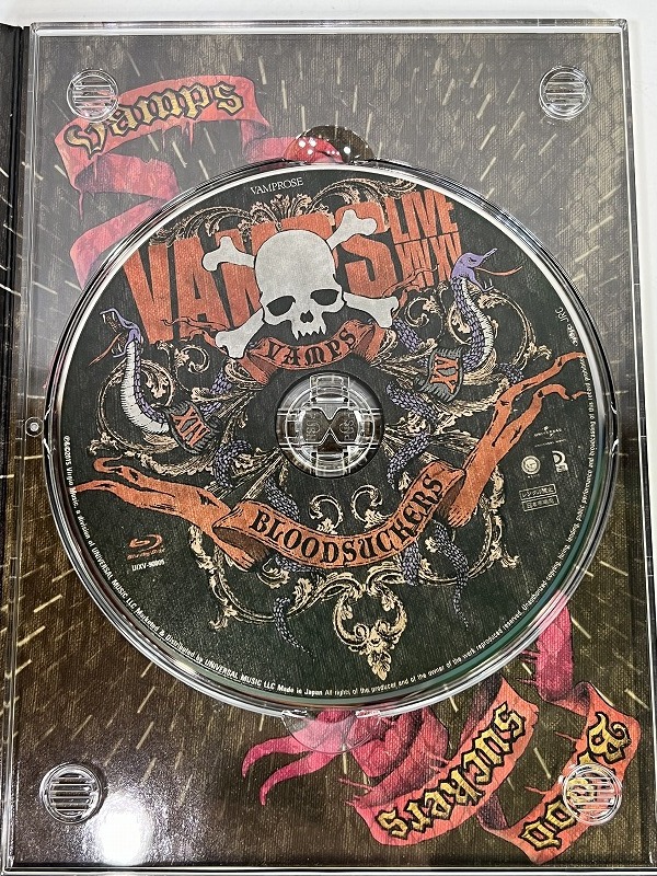 VAMPS BLOODSUCKERS LIVE 2014-2015 ライブ HYDE Blu-ray USED 中古 R602の画像4