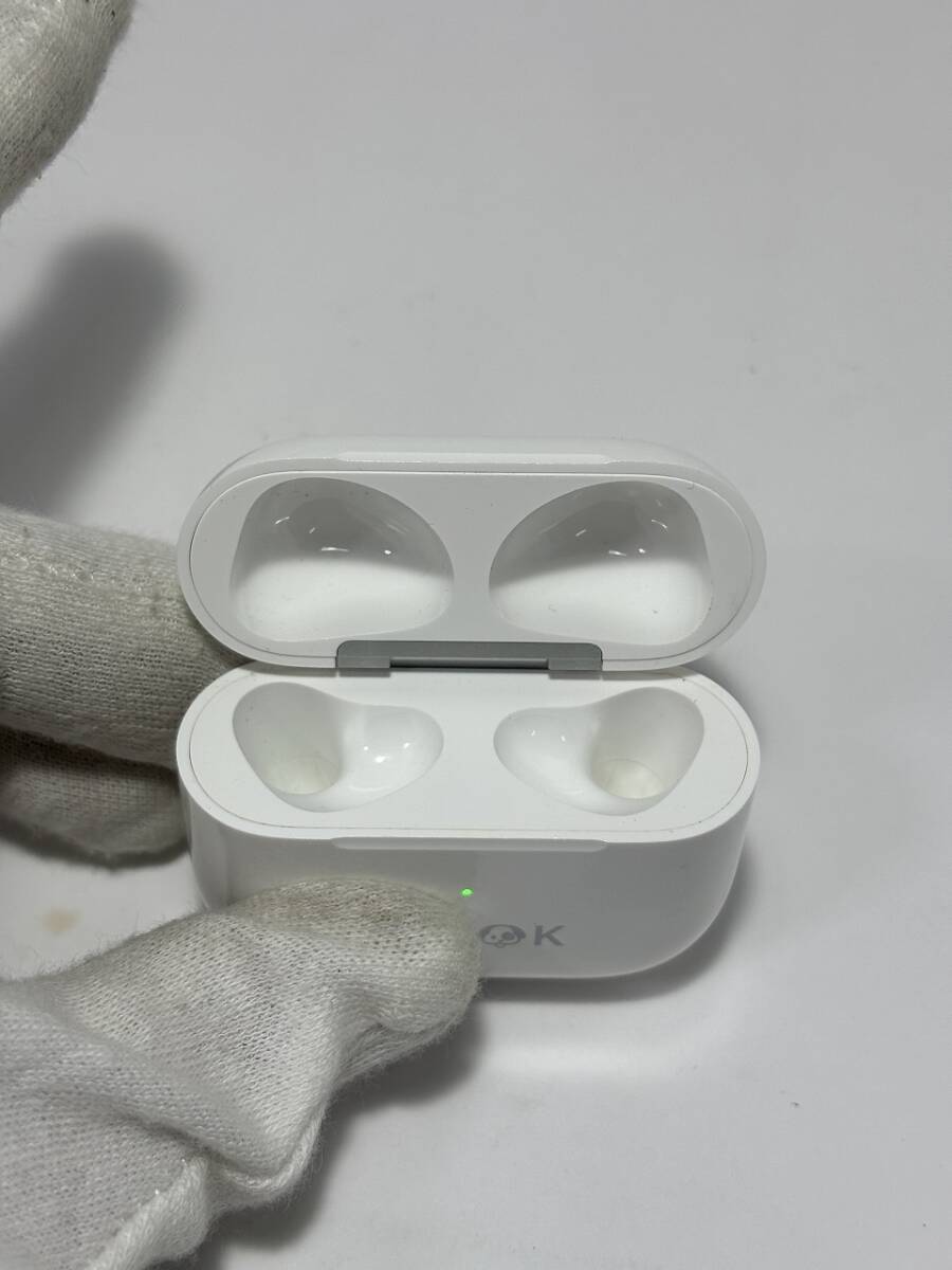Apple アップル Airpods 第三世代 A2566 充電ケース Bluetooth ワイヤレス イヤホン イヤフォン USED 中古 (R601-C1_画像5