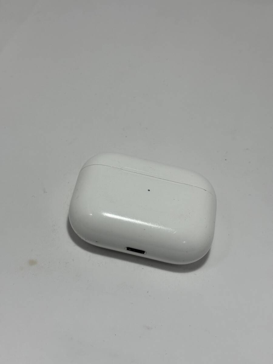 Apple アップル Airpods PRO A2190 充電ケース Bluetooth ワイヤレス イヤホン イヤフォン USED 中古 (R601-C15の画像2