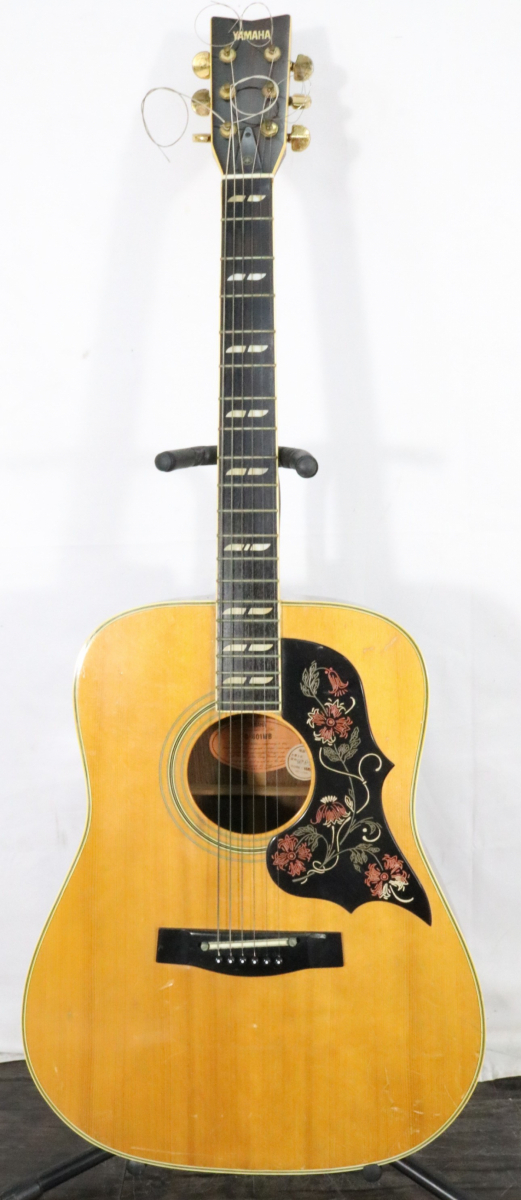 【ト滝】YAMAHA ヤマハ アコースティックギター アコギ FG-401WB 日本製 ハードケース付き 弦楽器 楽器 音楽 DS700DEW58の画像2