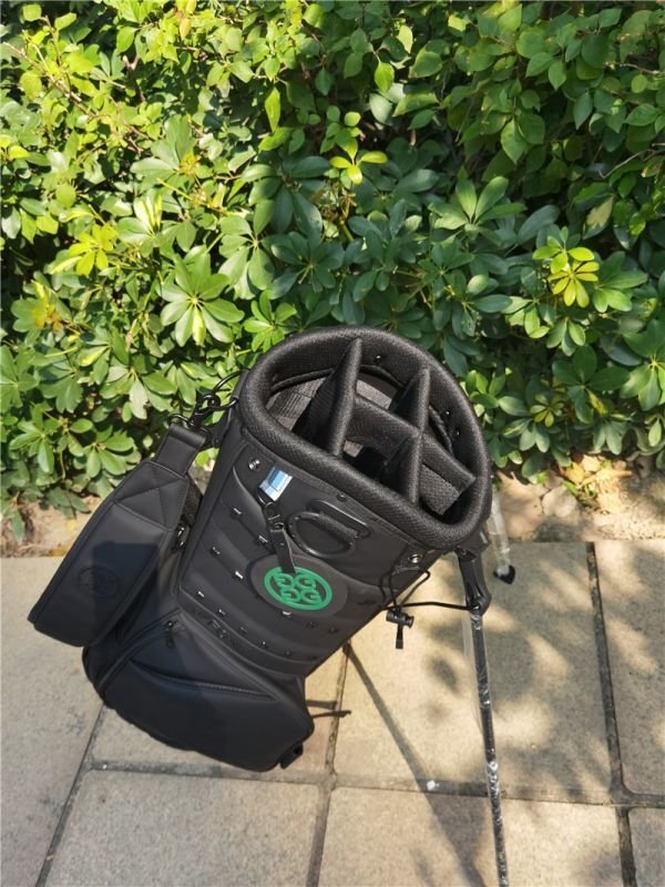 9996円 未使用 G/FORE キャディバッグ golf 9型,PU,4kg ゴルフ 9996円 未使用 G/FORE キャディバッグ golf 9型,PU,4kg ゴルフ