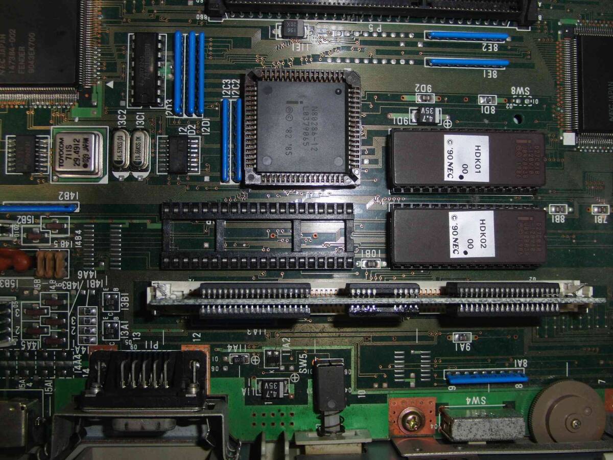 NEC PC-9801 DX/U2 /FM音源、ＦＤＤ１，２動作/起動ＯＫ/中古FD約50枚付きの画像10