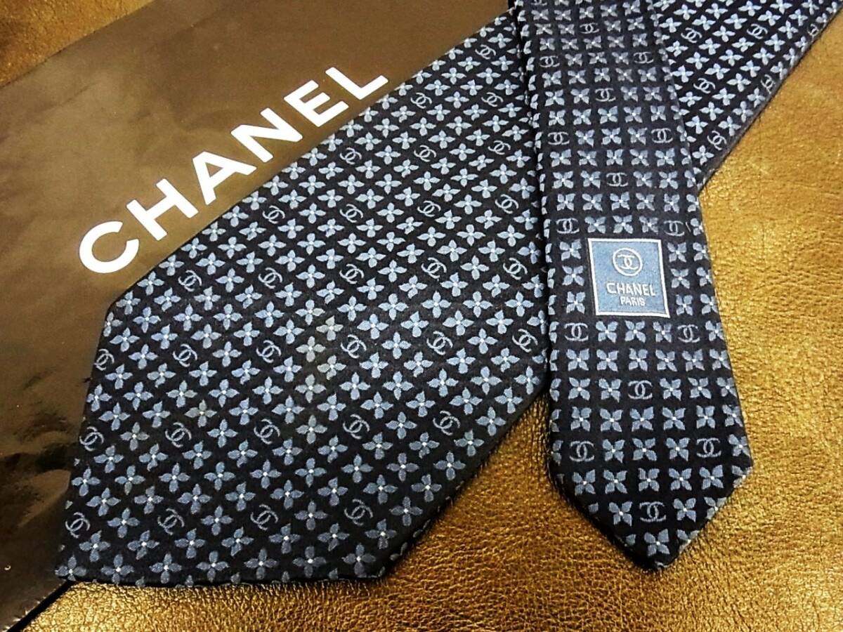 ●bv0800●良品●シャネル【CHANEL】 ＣＣロゴ柄 ネクタイ★_画像2