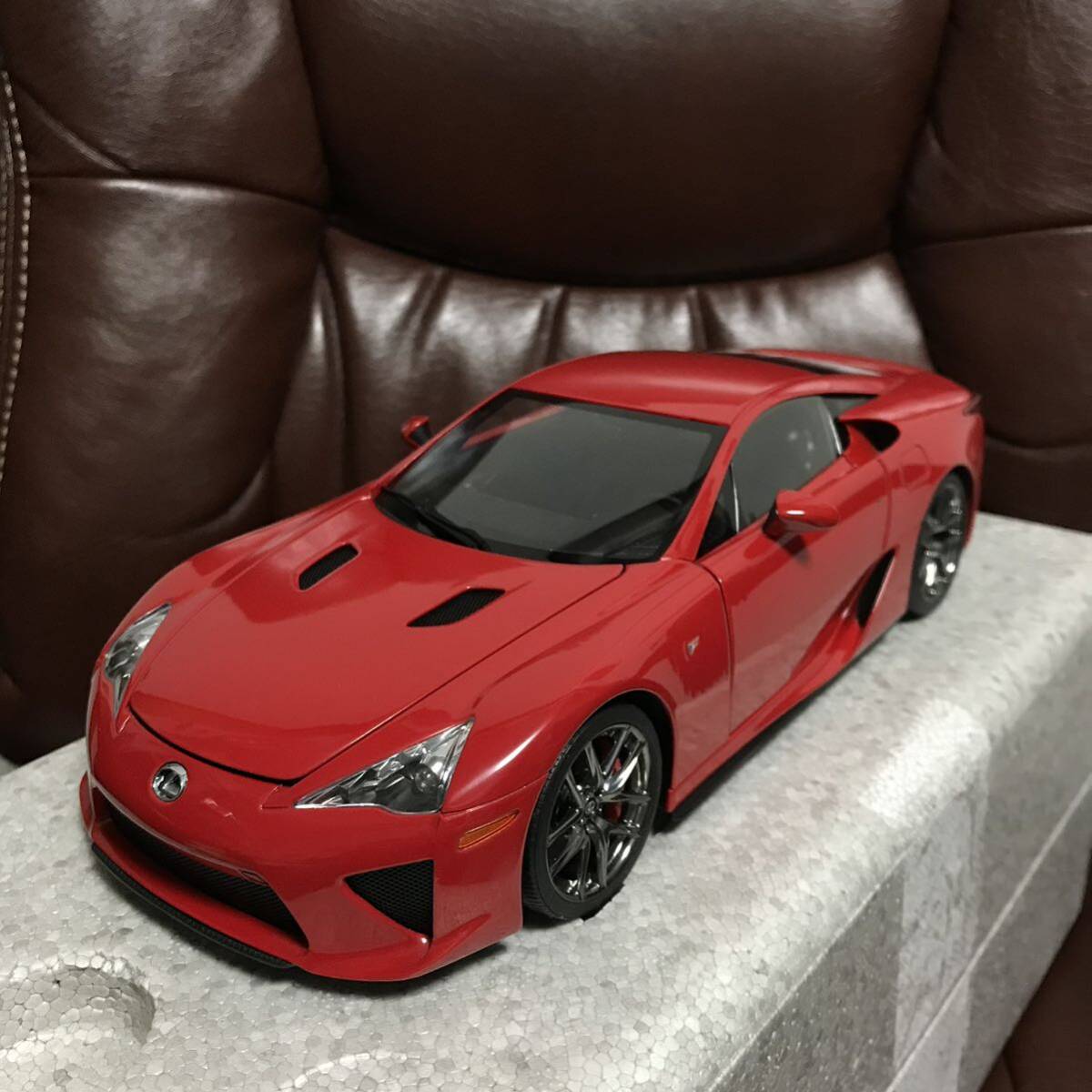 現状品 AUTOart 1/18 Lexus LFA オートアート レクサス レッドの画像4