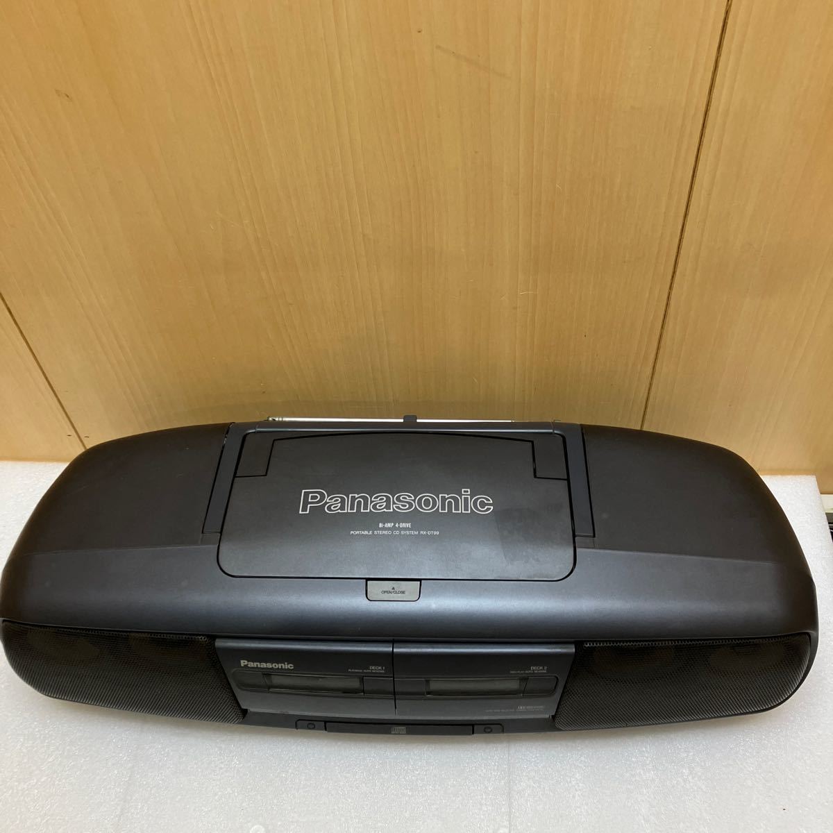 MK5685 ジャンク品 Panasonic パナソニック バブルラジカセ コブラトップ RX-DT99リモコン欠品 オーディオ CDラジカセ 20240301の画像2