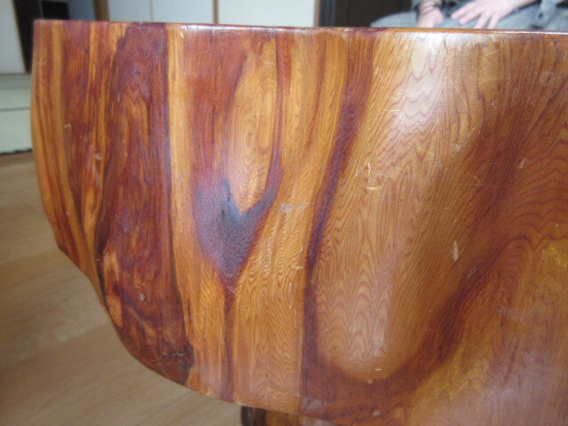 鹿児島発　　　屋久杉テーブル　　珍しい蓮　蓮根板　　　ガラス板付　　椅子4個付_画像10