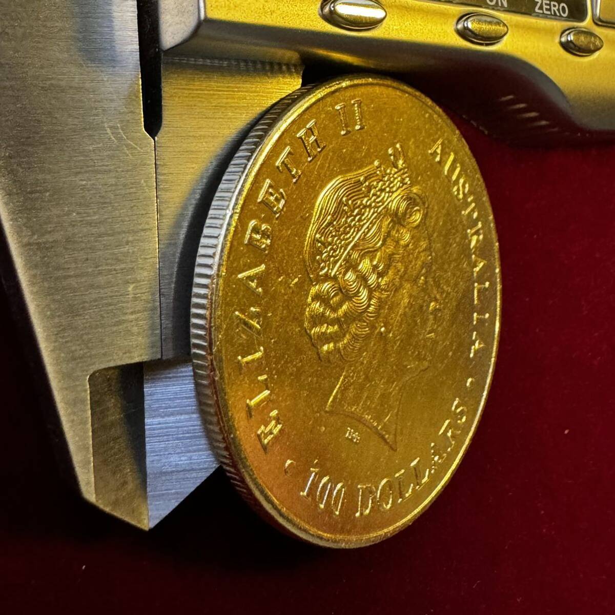オーストラリア 硬貨 古銭 エリザベス2世 2015年 カンガルー 月光 記念幣 コイン 金貨 海外硬貨 外国古銭 の画像3