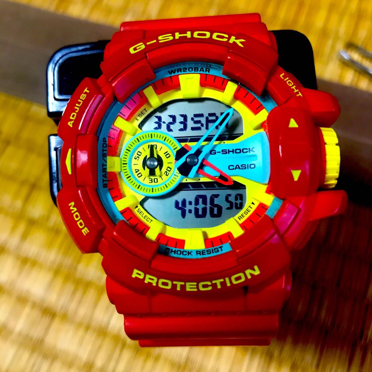 希少品 CASIO G-SHOCK ブリージー・ラスタカラー クレイジーカラーズ プロテクション GA-400CM  Gショック