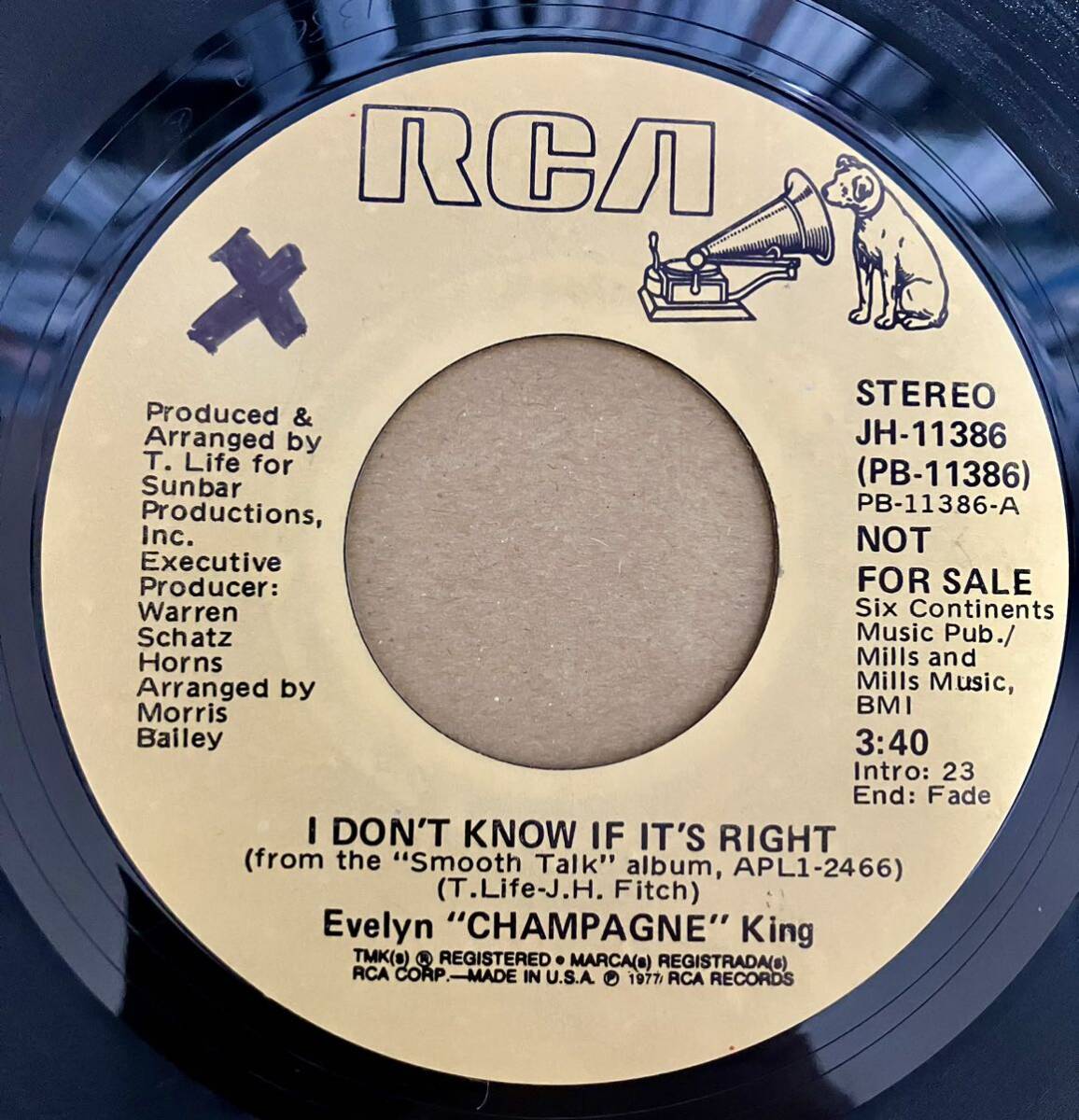 試聴45：Evelyn "Champagne" King* ★ I Don't Know If It's Right (Promo)_画像1