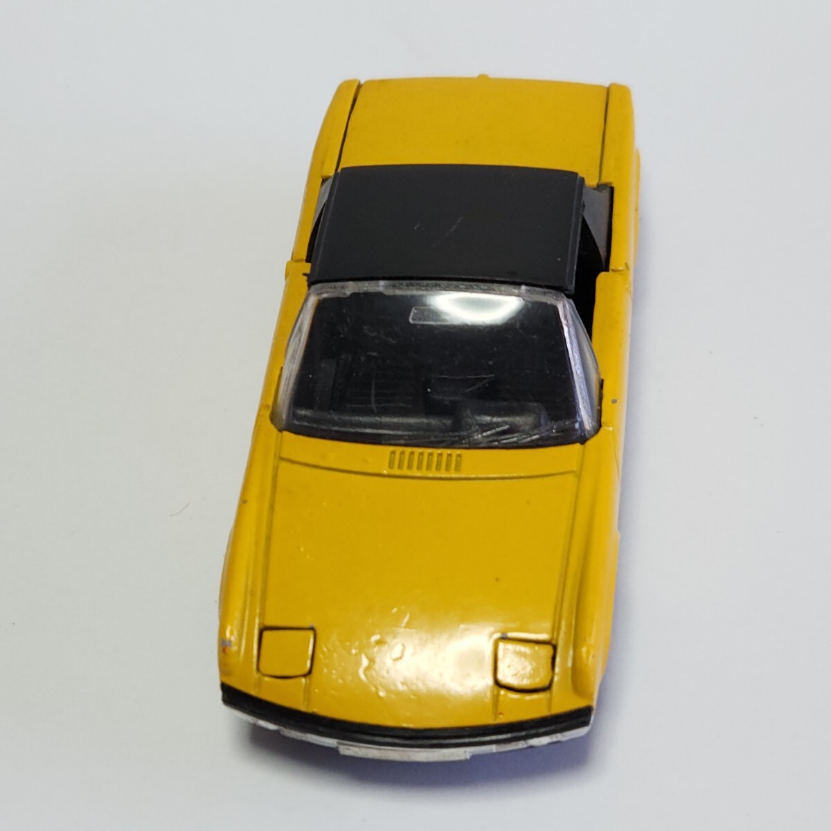 希少 レア ミニカー SOLIDO PORSHE 914/6 1/43 MADE IN FRANCE ソリド ポルシェ 全長10cm イエロー の画像1