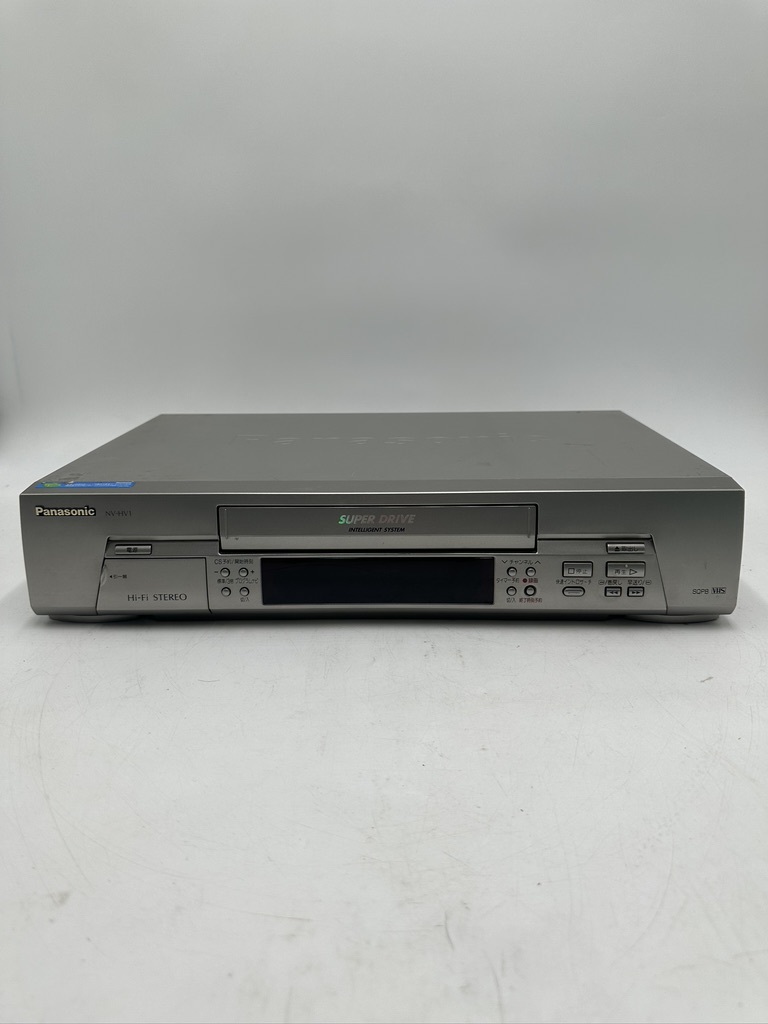 t0493 Panasonic パナソニック NV-HV1 ビデオカセットプレーヤー ビデオデッキ 2000年製 通電OK 現状_画像4