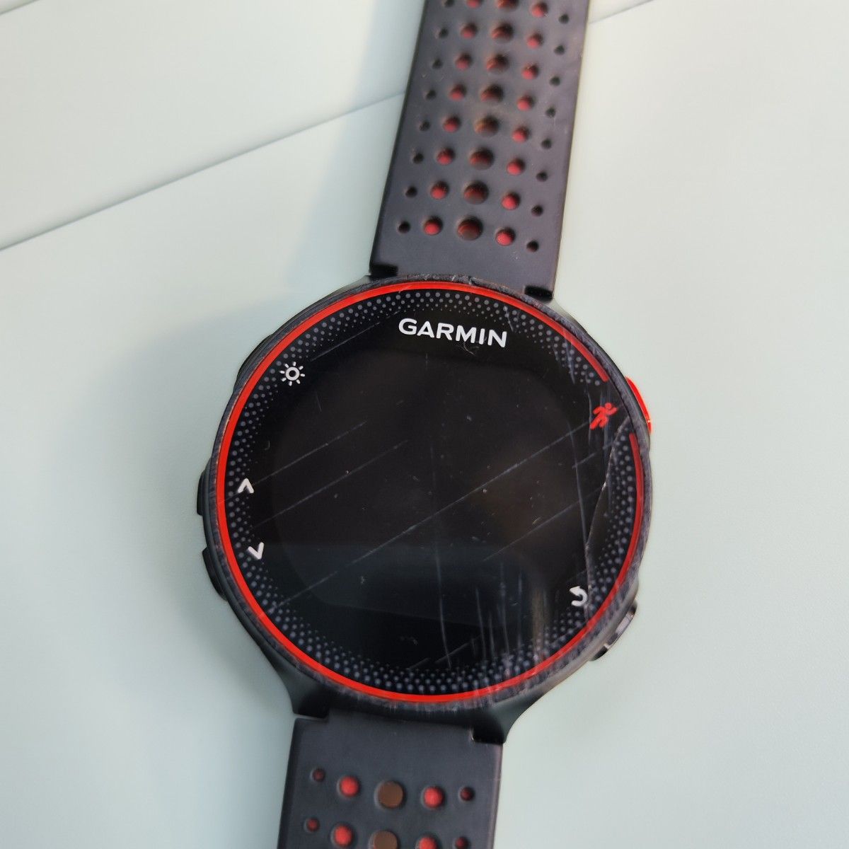 Garmin 235J ForeAthlete 　ランニングウォッチ 　充電式　光学式心拍計付（値下げ相談します）