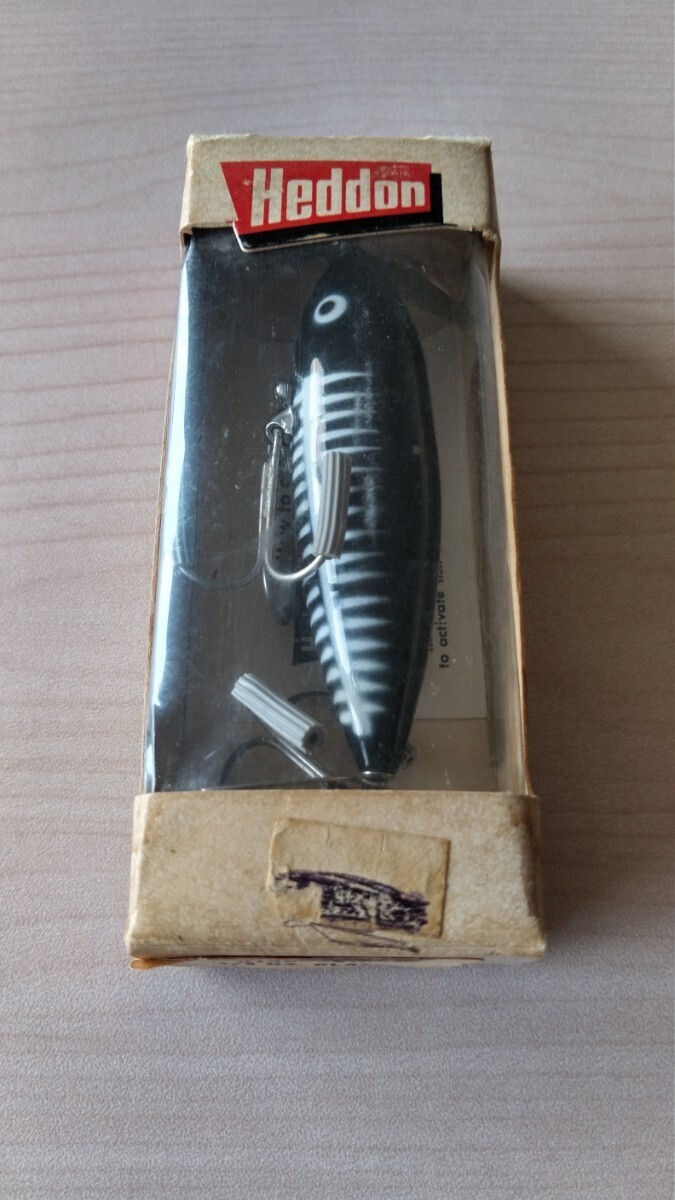 OLD  HEDDON   WOUNDED SPOOK   オールド  ヘドン  ウンデッドスクープ  XBW  直ペラ 箱付き  未使用の画像1