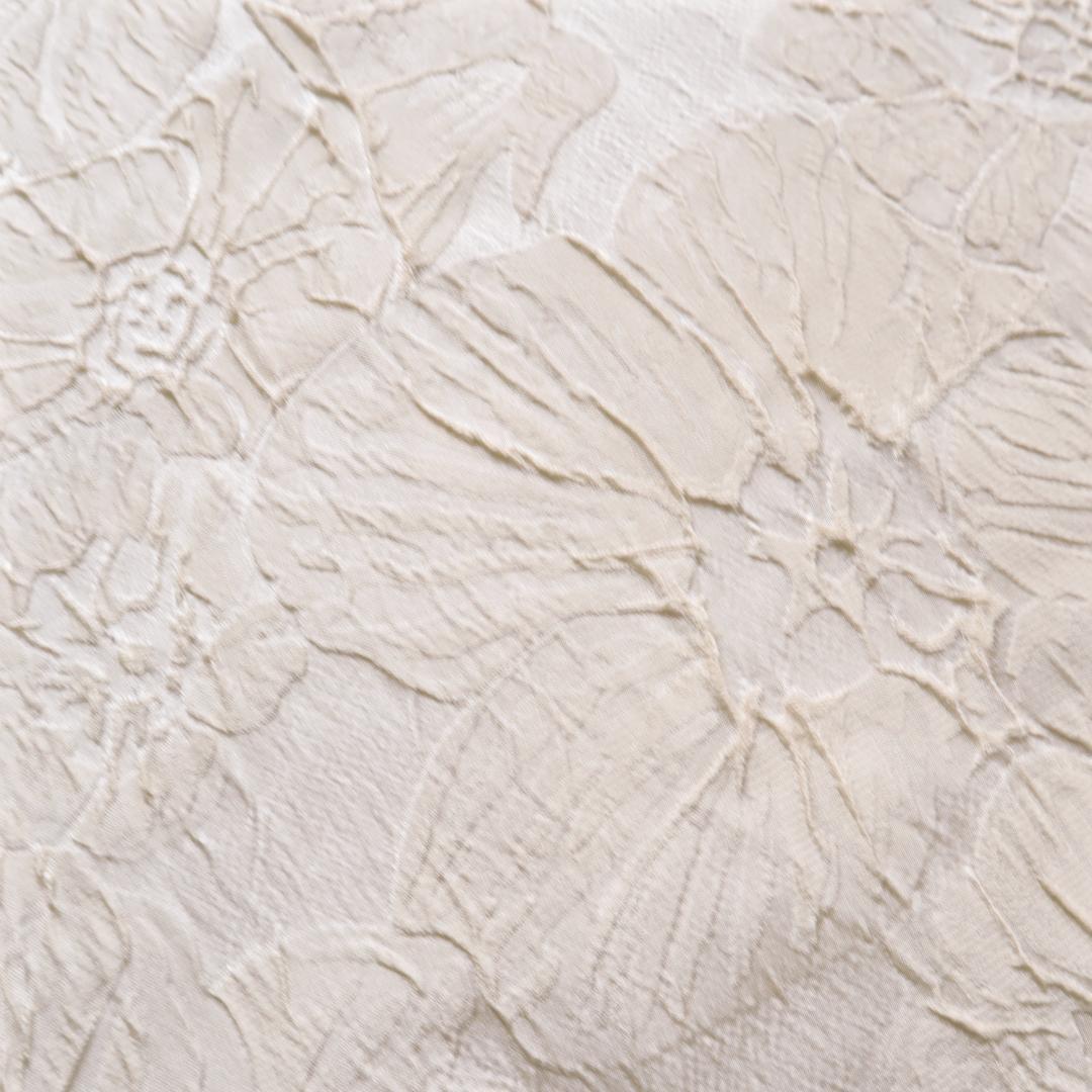 J05A ジャガード織り生地 ゴブラン織り 立体感 花柄 オフホワイト