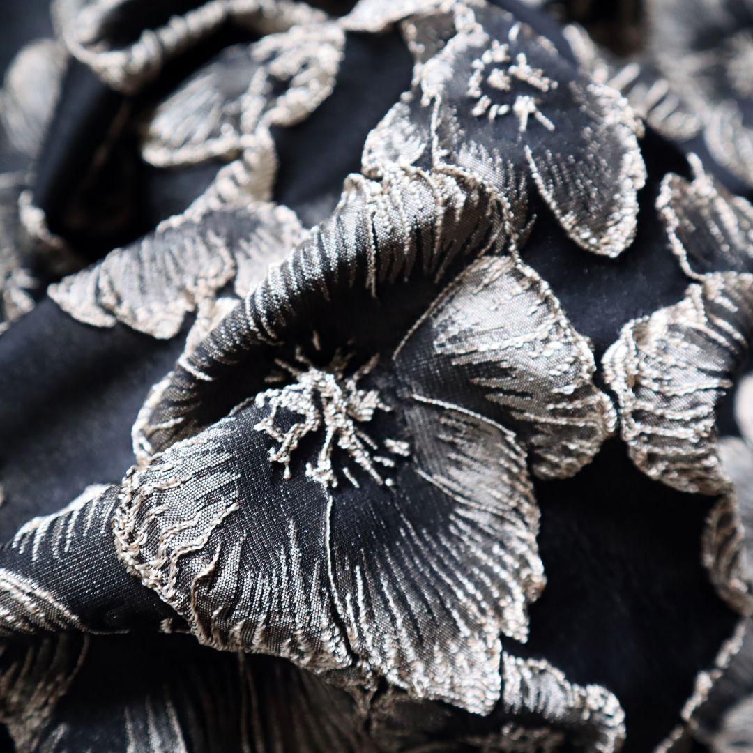 J31D ジャガード織り生地 立体感 花柄 ブラック 140×50cm_画像6