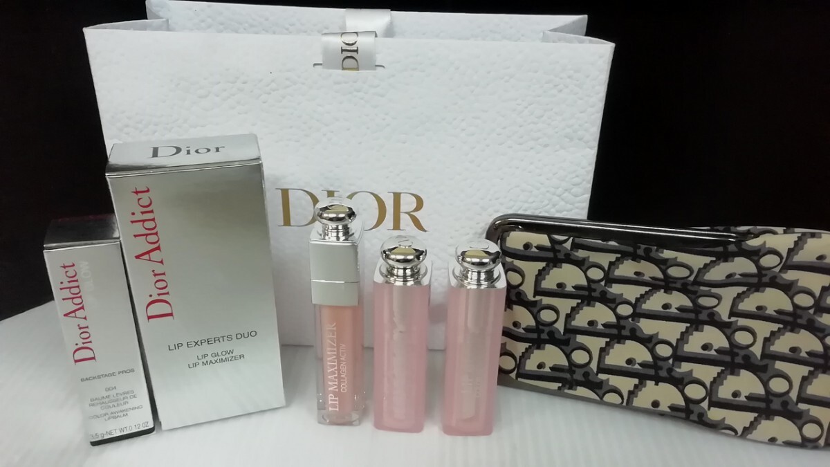 未使用品　Dior Addict　ディオール　アディクト　004　マキシマイザー　グロス　リップ　バーム　LIPGLOW　コスメ　ブラシポーチ付　_画像1