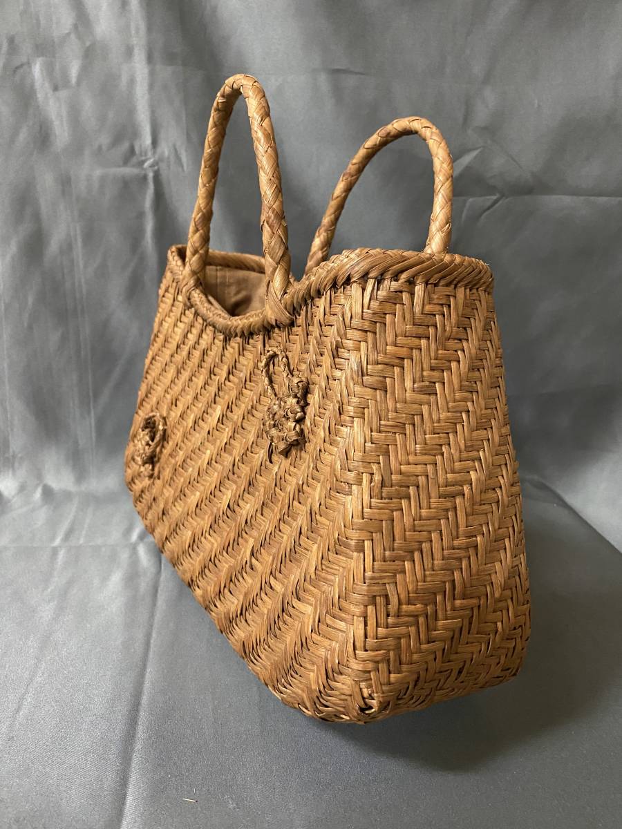  Shirakawa . production finest quality goods 3 millimeter . stylish design worker hand-knitted flower braided . pattern mountain .. basket bag 