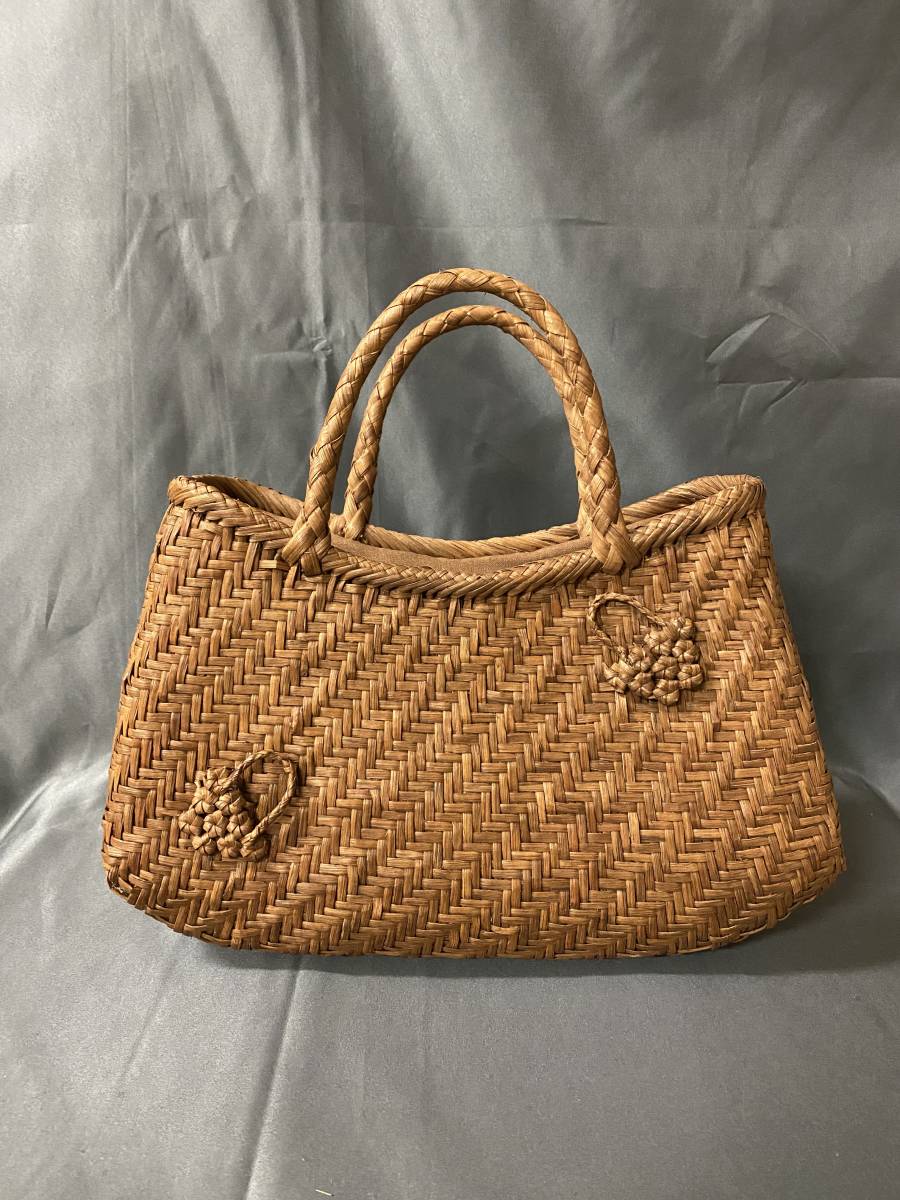  Shirakawa . production finest quality goods 3 millimeter . stylish design worker hand-knitted flower braided . pattern mountain .. basket bag 