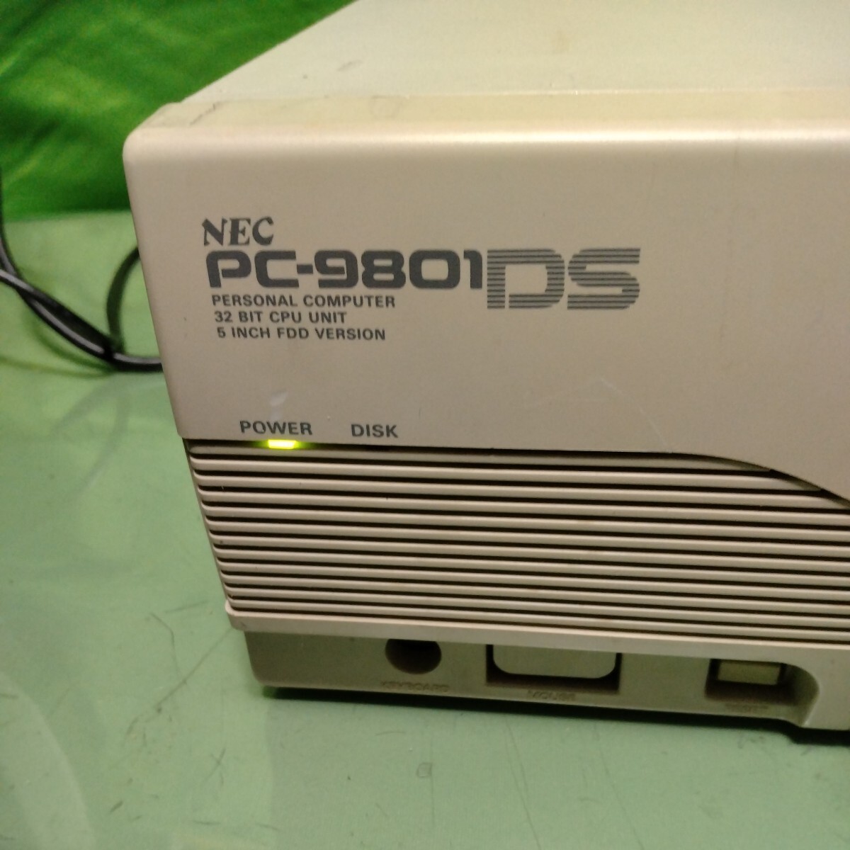 ■NEC PC-9801DS2 ・通電確認・ピコ音有り・以外動作確認無し ジャンク、部品取りとしてお考えください。動作は一切保証できません。の画像2
