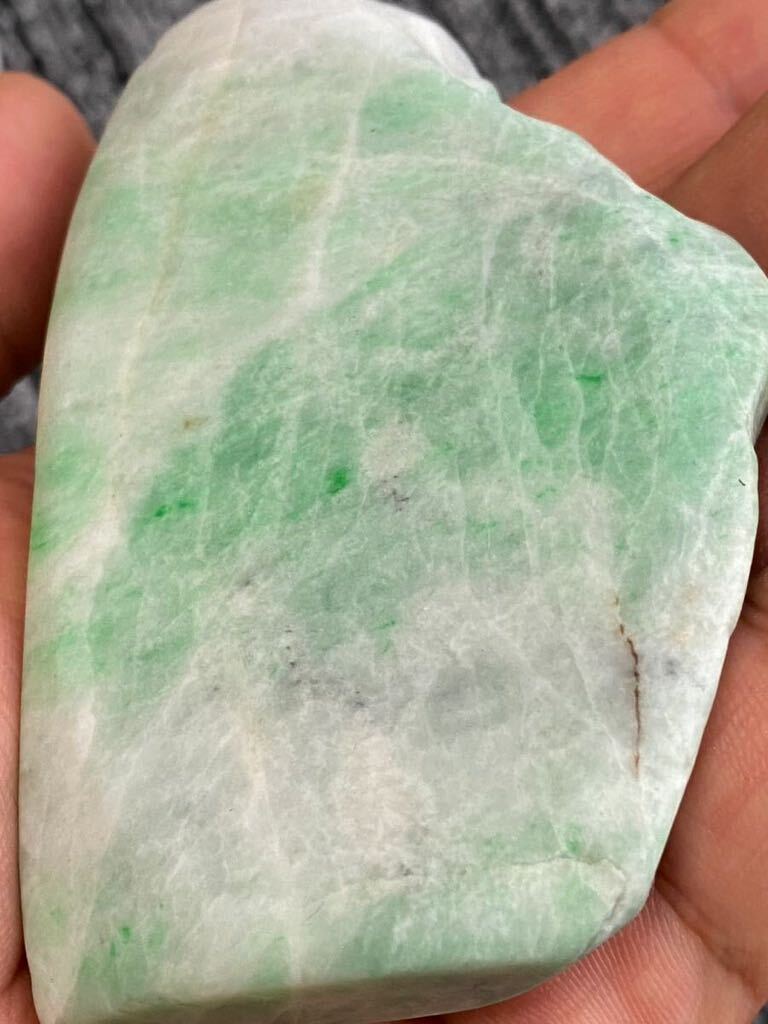 極上品 糸魚川翡翠 天然石 ヒスイ 翡翠 翡翠原石 本翡翠 超稀少 極上品 糸魚川翡翠 天然石 ヒスイ 翡翠 翡翠原石 本翡翠 超稀少