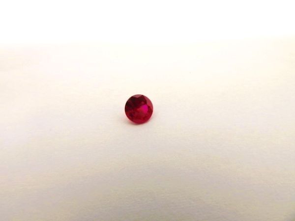 ♪hawi1365-4 106 天然 ルビー 0.35ct ラウンドブリリアント カット 鑑定書付き 宝石 アクセサリー_画像2