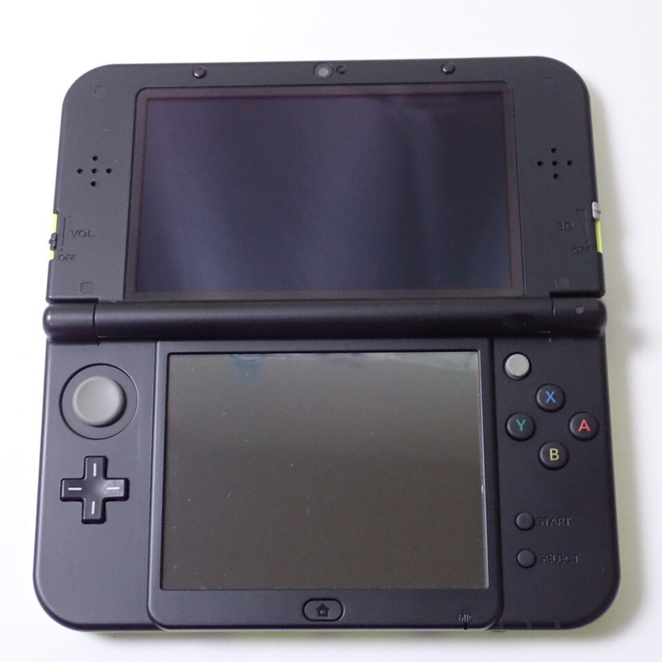 ★Nintendo/任天堂 Newニンテンドー3DS LL 本体 RED-001/ライム×ブラック/ゲーム機/付属品あり&1029004833_画像3