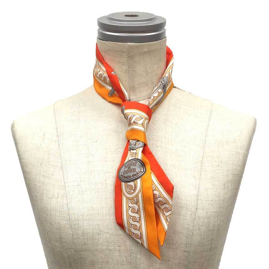 HERMES エルメス ツイリー タイスカーフ Brides de cour ブリッド ドゥ クール 2021年春夏 Twilly Scarf 新品 aq9476_画像2