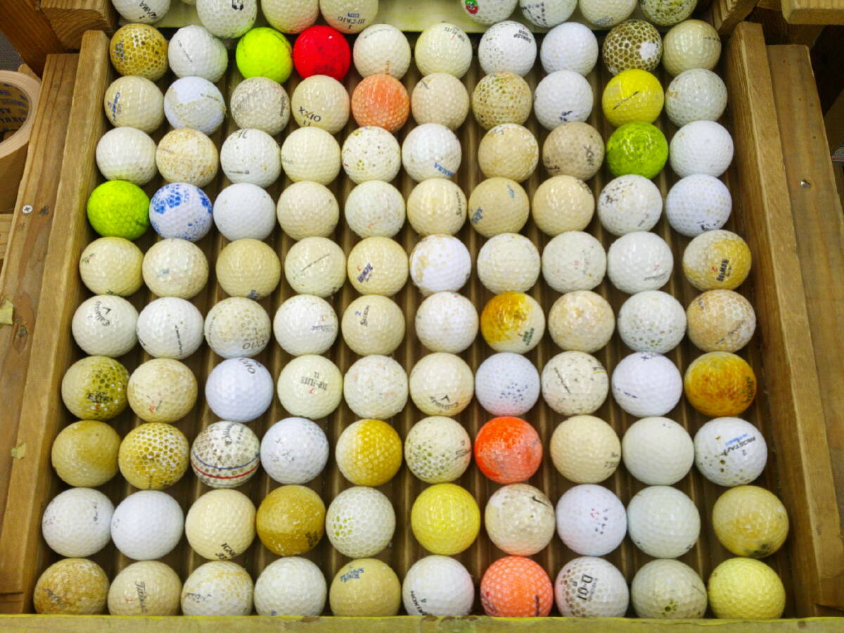  [R928] 激安 ロストボール 500球 ブランド 混合 ゴルフボール コースボール 訳あり 練習用 練習球 打ちっぱなしの画像2
