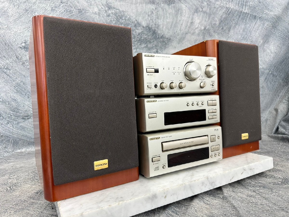 □t1192　現状品★ONKYO　オンキョー　A-905TX/T-405TX/C-705TX/D-102TX　システムコンポ　_画像1