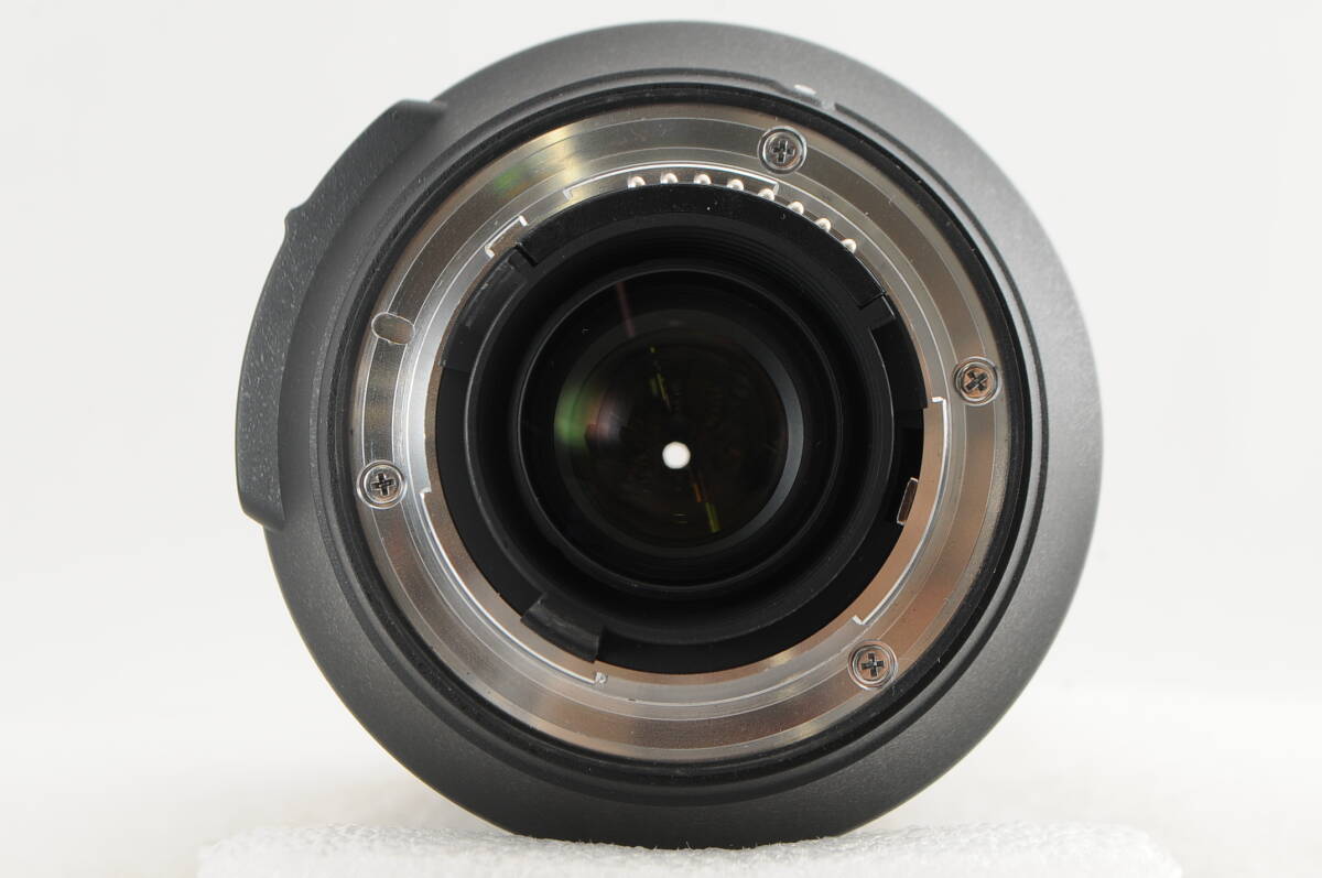 ★超美品★ Nikon ニコン AF-S NIKKOR 28-300mm F3.5-5.6 G ED VR 元箱 付属品満載 ★清潔感溢れる綺麗な外観! カビ・クモリなし! 完動品!_画像8