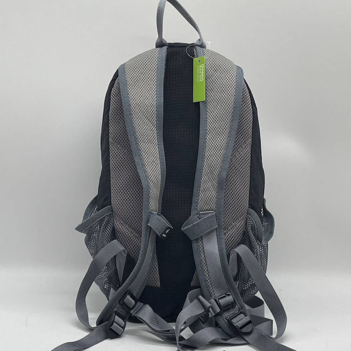 ⑧BN3741●deuter ドイターSPEED LITE 15 リュック ブラック バックパック デイパック アウトドア 登山 ハイキング キャンプ 旅行の画像2