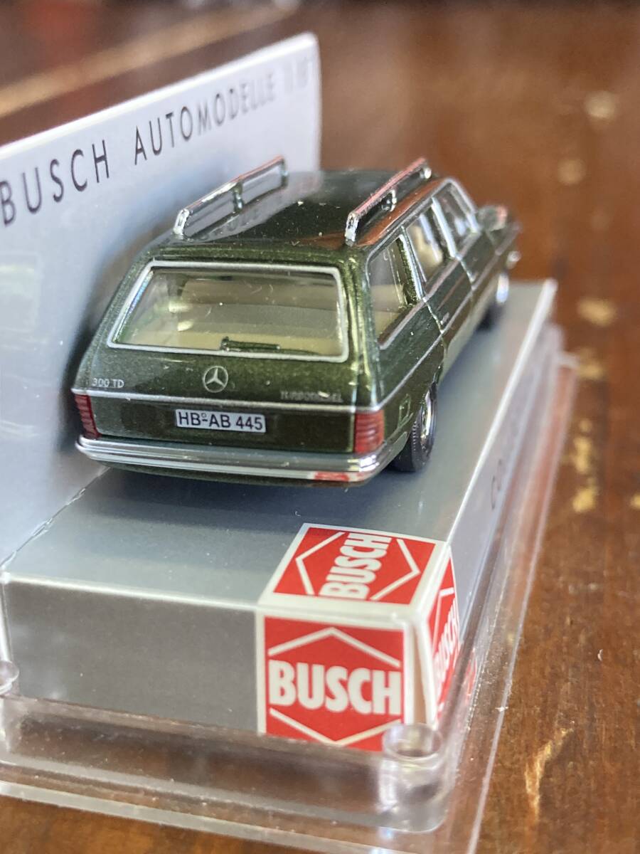 BUSCH W123 メルセデスベンツ 300TDの画像3