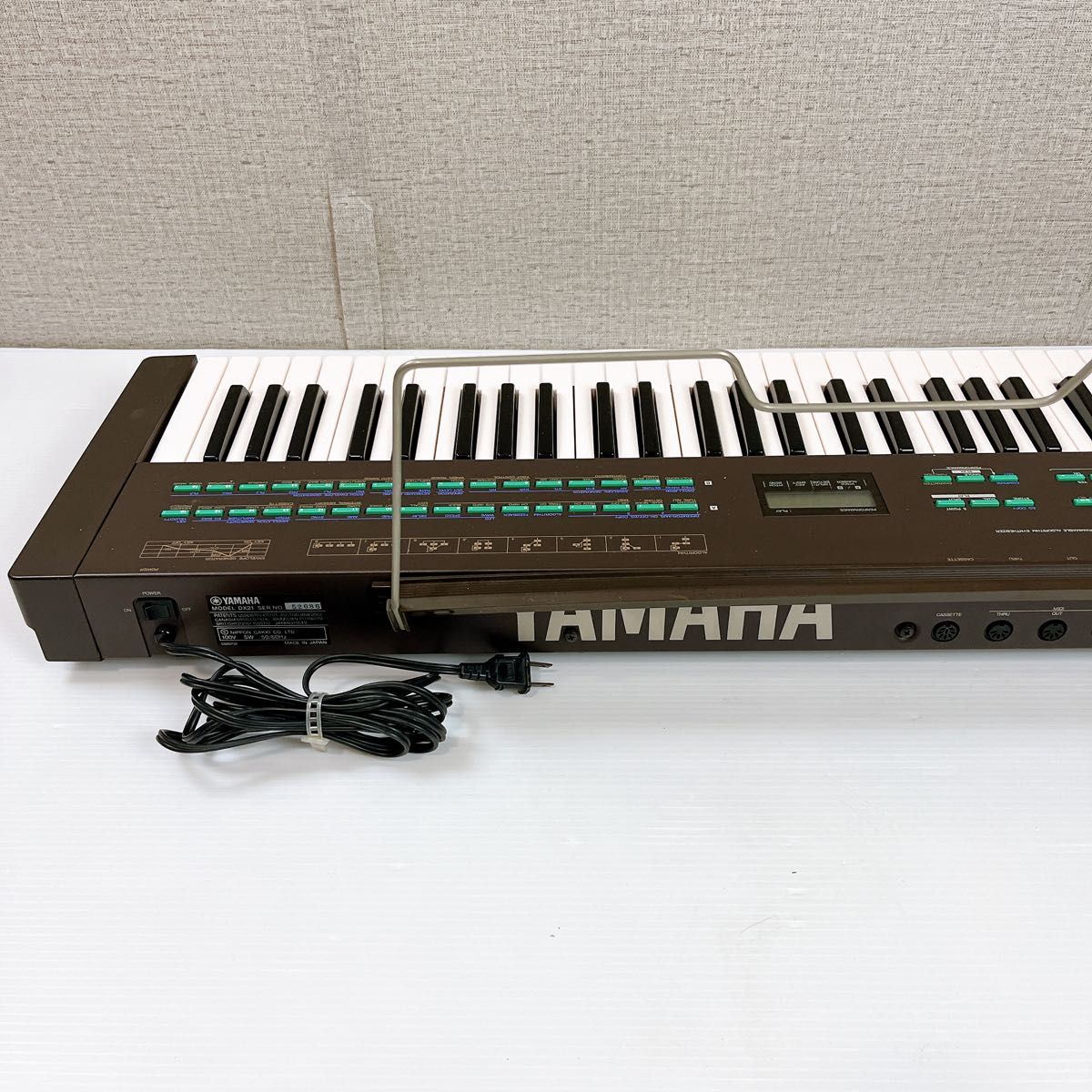 YAMAHA シンセサイザー キーボード DX21 ソフトケース付き