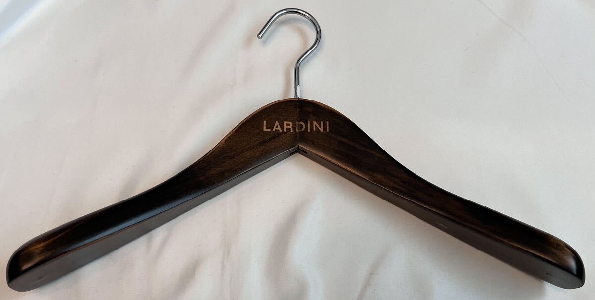 LARDINI ラルディーニ 木製 ジャケット ハンガー 木製ハンガー ブラウン系の画像2