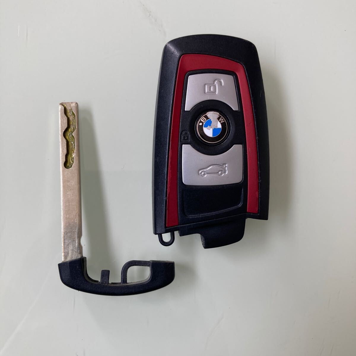 BMW 1シリーズ　キーレス　スマートキー　鍵　初年度　平成27年6月_画像1