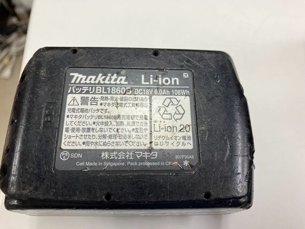 N2403-3032makita 充電式ディスクグライダ　GA412D 急速充電器 DC18RF バッテリ BL2860B 動作確認済み バッテリ使用回数不明 80-100サイズ_画像9