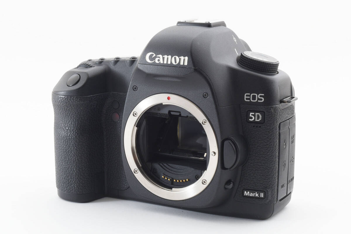 ★超美品★ キヤノン Canon EOS 5D Mark II ボディ ショット数6,057枚 #17105T_画像2