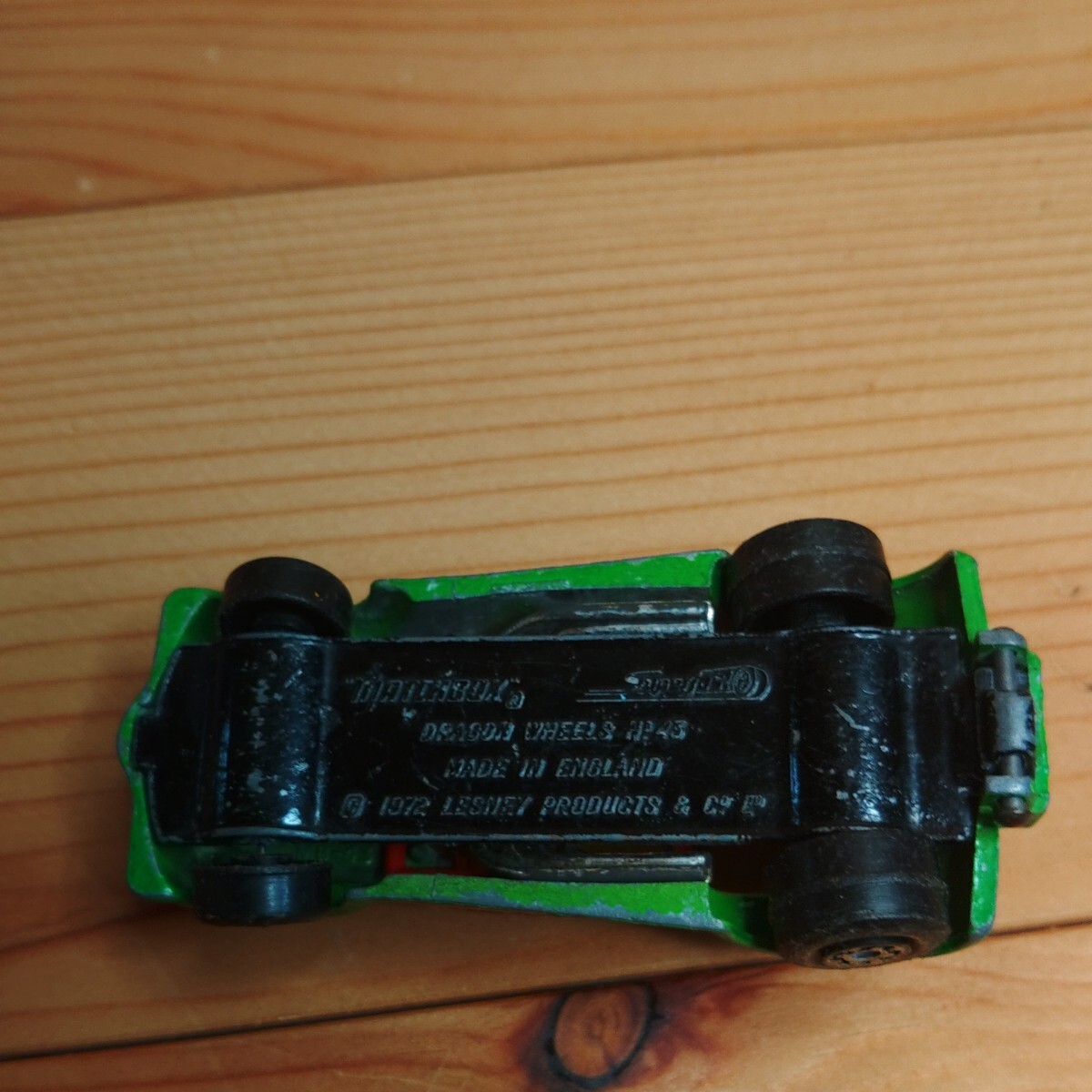 マッチボックス ドラゴン ホイール Matchbox VW Beetle Dragon Wheels Funny Car No. 43ミニカーkaz